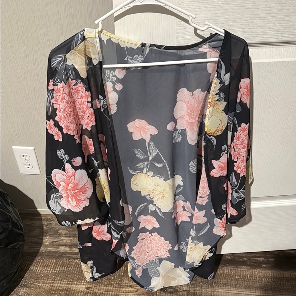 Floral Sheer Kimono Cardigan - Black and Pink